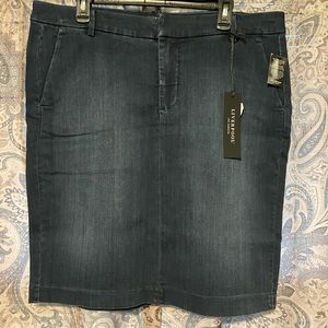 NWT Liverpool denim skirt 18W plus